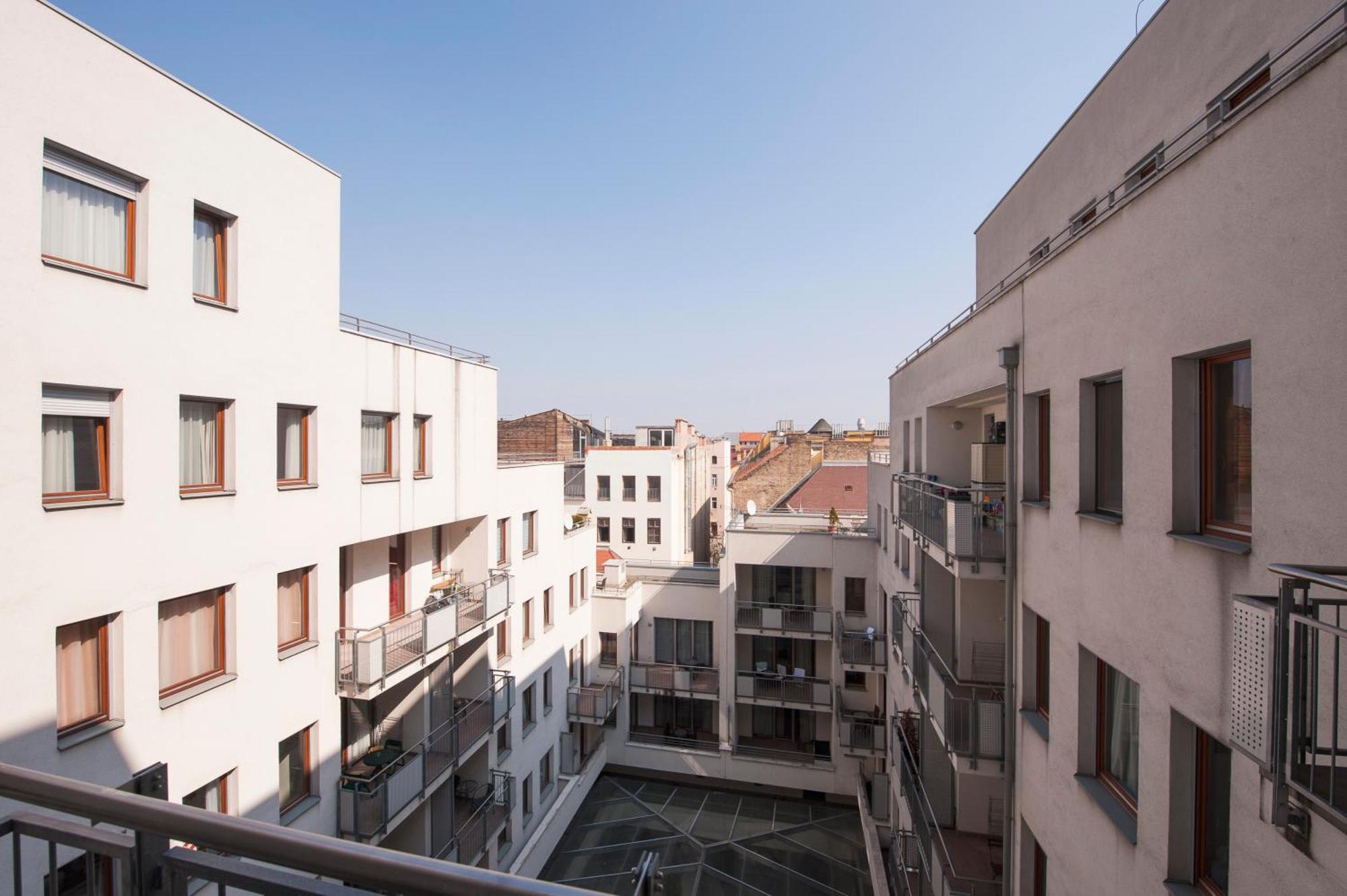 Central Passage Urban Nest Budapest Extérieur photo
